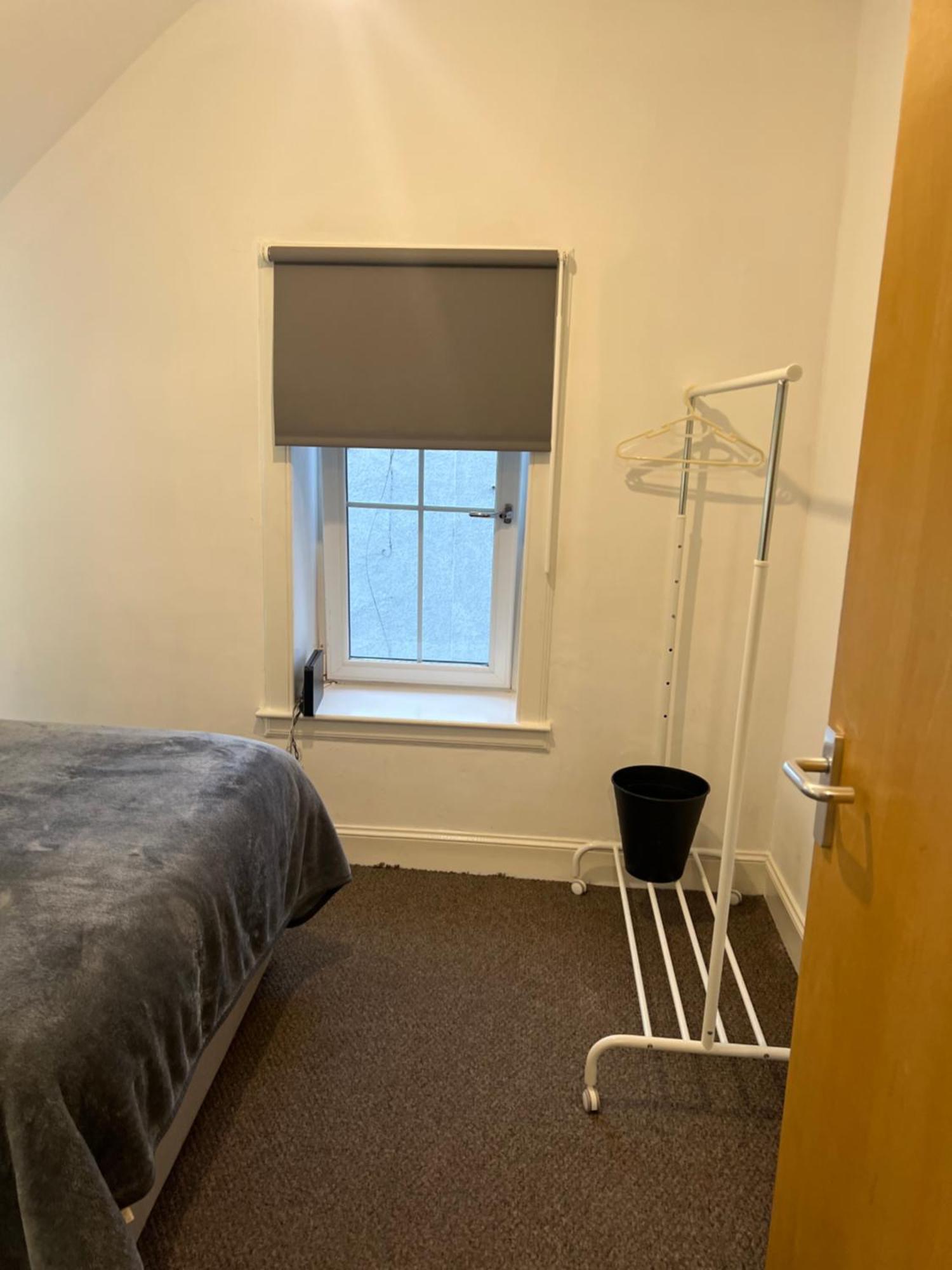 4 Bed Bungalow Near Airport 爱丁堡 外观 照片