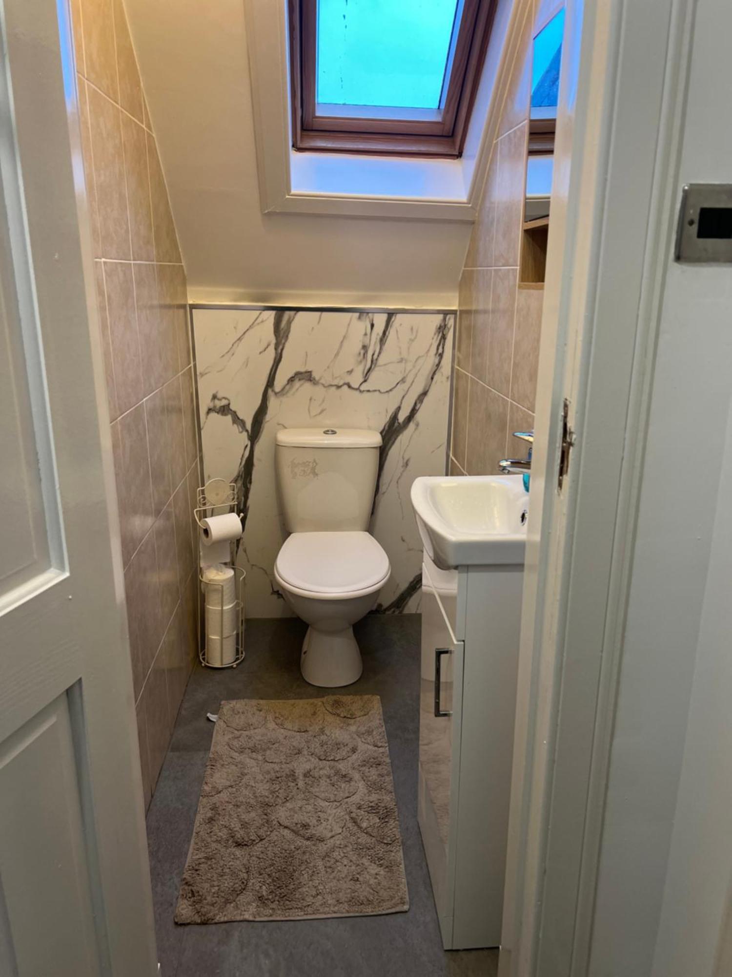 4 Bed Bungalow Near Airport 爱丁堡 外观 照片